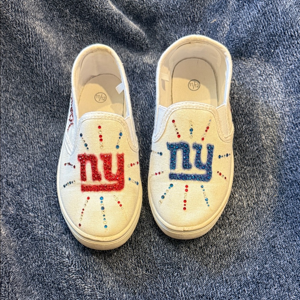 Kids White Slip-On Sneakers with New York Giants Red and Blue Accents